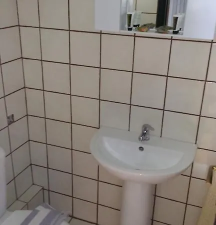 Votsala Hotel Chorefton